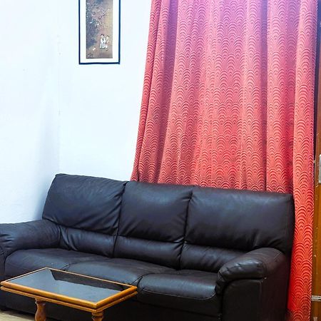 Vcs Apartments Parassinikadavu Parassinikkadavu Extérieur photo
