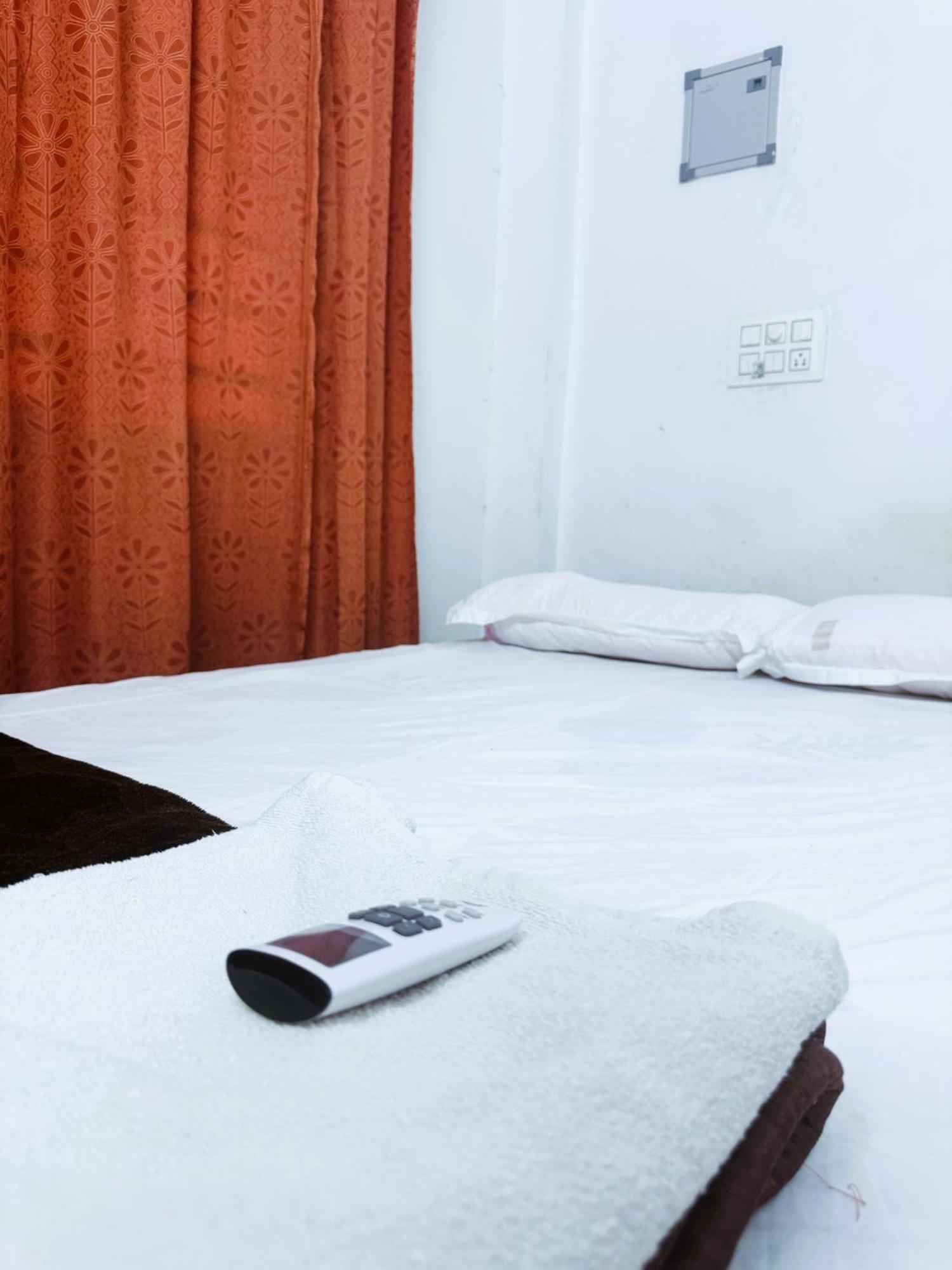 Vcs Apartments Parassinikadavu Parassinikkadavu Extérieur photo
